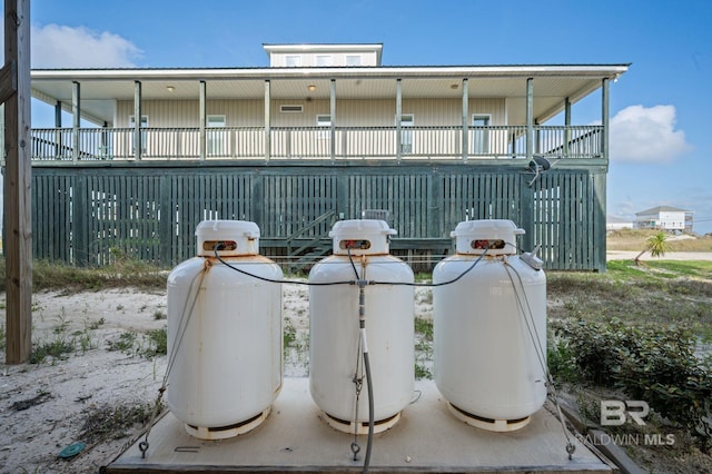 2420 Bienville Blvd, Dauphin Island, AL 36528 - exterior view of propane tank