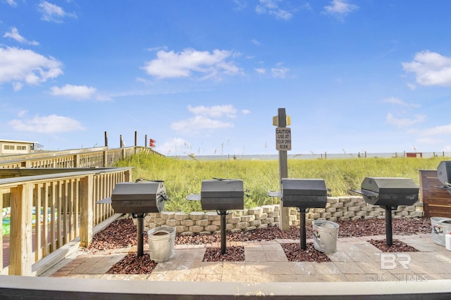 401 E Beach Blvd Unit 1704, Gulf Shores, AL 36542 - view of patio / terrace