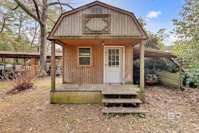 view of outdoor structure