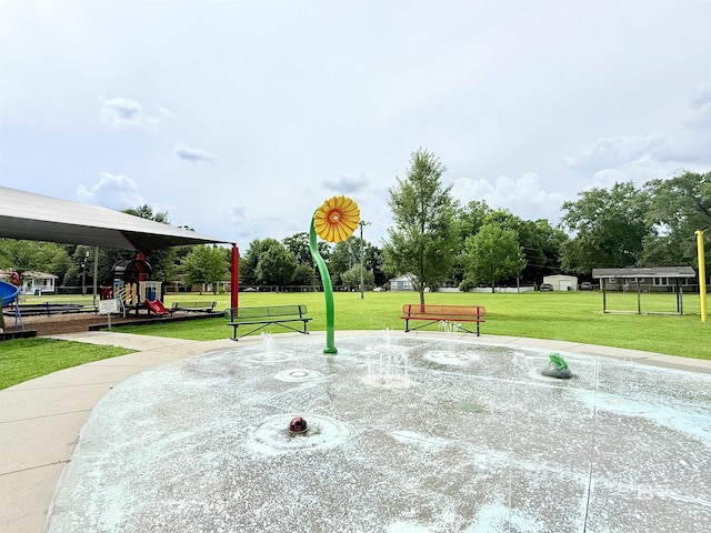 613 S Carney St, Atmore, AL 36502 - view of property's community featuring a lawn