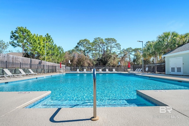 26635 Terry Cove Dr, Orange Beach, AL 36561 - community pool with fence