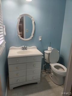 2417 Dvorak Cir, Linden, AL 36748 - bathroom featuring vanity and toilet