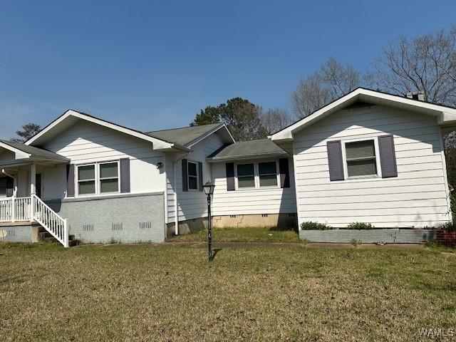 2417 Dvorak Cir, Linden, AL 36748 - ranch-style house featuring crawl space and a front yard