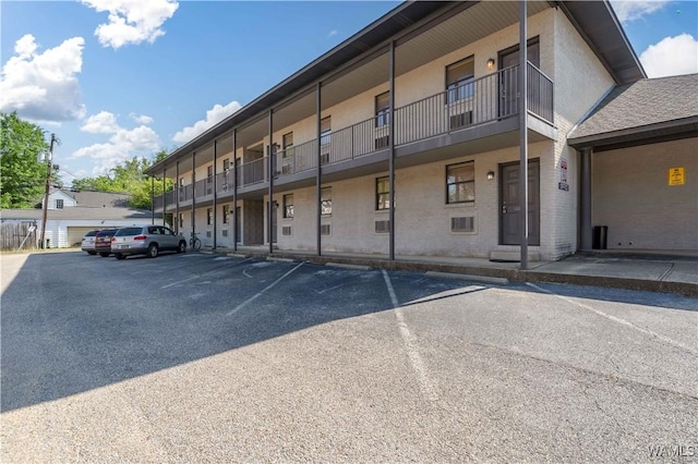 1212 12th St Unit 23, Tuscaloosa, AL 35401 - view of property featuring uncovered parking