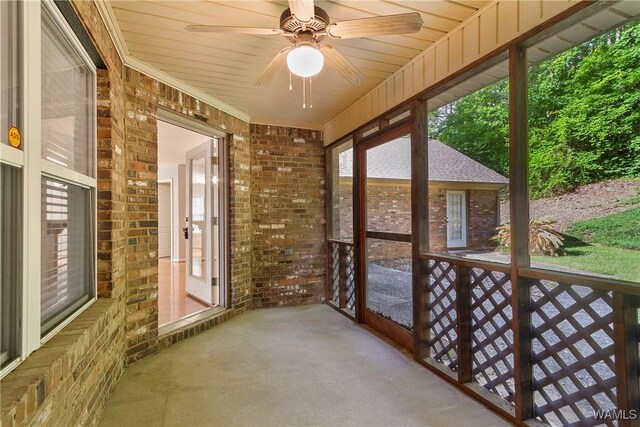 4713 Northwood Lake Dr E, Northport, AL 35473 - unfurnished sunroom featuring a ceiling fan