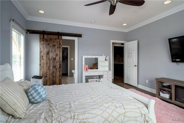 10821 Dogwood Cir, Vance, AL 35490 - entryway with crown molding and wood finished floors