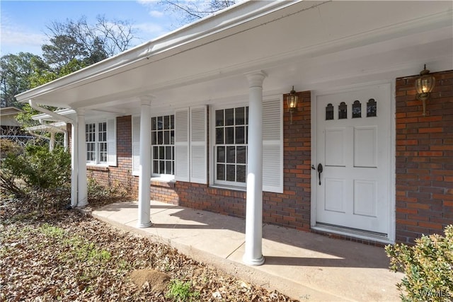 property entrance with a porch