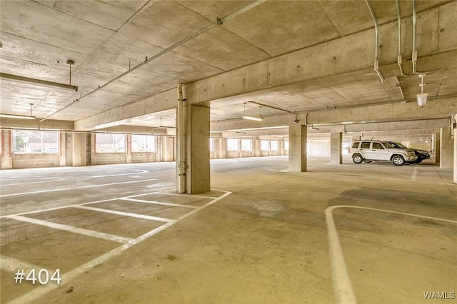 1018 Hackberry Ln Unit 404, Tuscaloosa, AL 35401 - view of parking garage