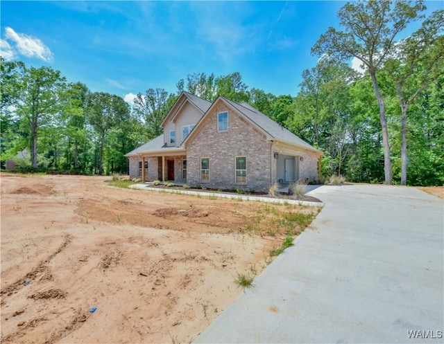 view of front property