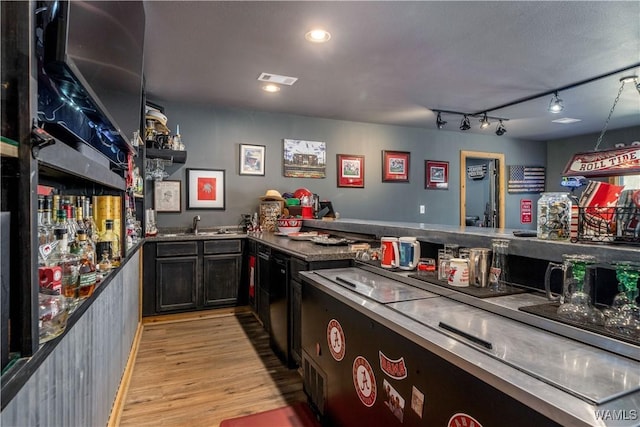 12280 Viewpoint Rd, Northport, AL 35475 - bar with indoor wet bar, rail lighting, visible vents, and light wood-style floors