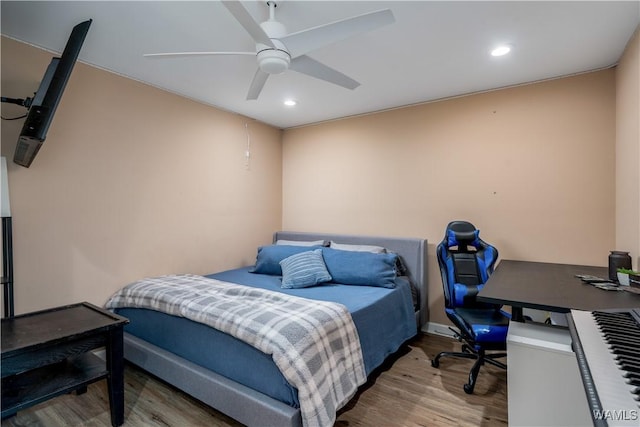 12280 Viewpoint Rd, Northport, AL 35475 - bedroom with ceiling fan, wood finished floors, and recessed lighting