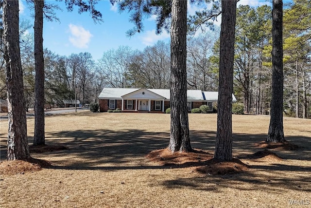 view of yard featuring a porch