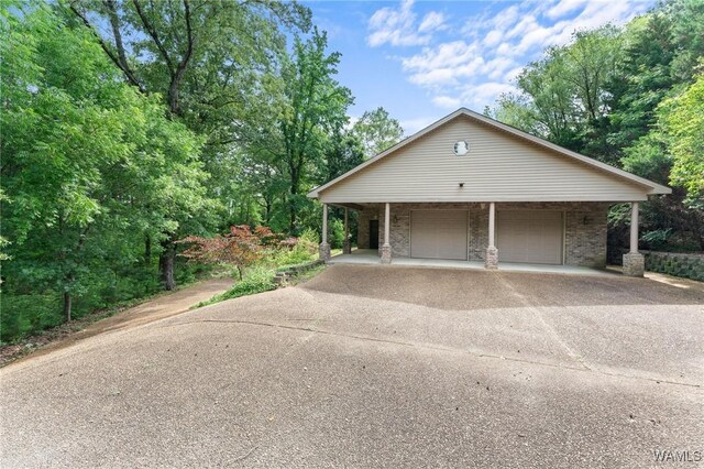 11147 Mountain Park Cir, Tuscaloosa, AL 35405 - view of detached garage