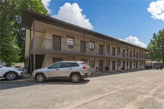 1212 12th St Unit 35, Tuscaloosa, AL 35401 - view of building exterior with uncovered parking