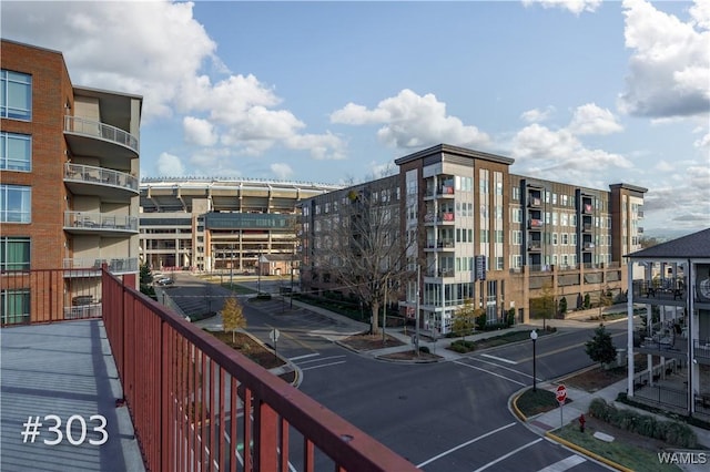 712 Frank Thomas Ave Unit 303, Tuscaloosa, AL 35401 - view of apartment building / complex with uncovered parking