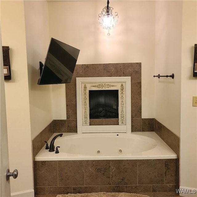 13712 Tab Dr, Northport, AL 35475 - bathroom featuring a jetted tub