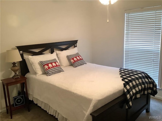 bedroom featuring carpet floors