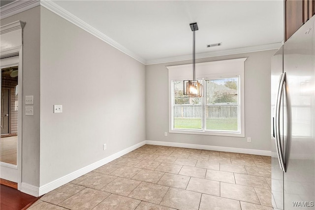 unfurnished dining area with crown molding, light tile patterned floors, and a chandelier