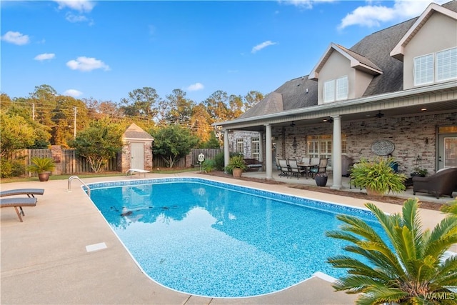 3610 Harbor Ridge Way, Tuscaloosa, AL 35406 - view of swimming pool featuring a fenced backyard, a patio, and ceiling fan