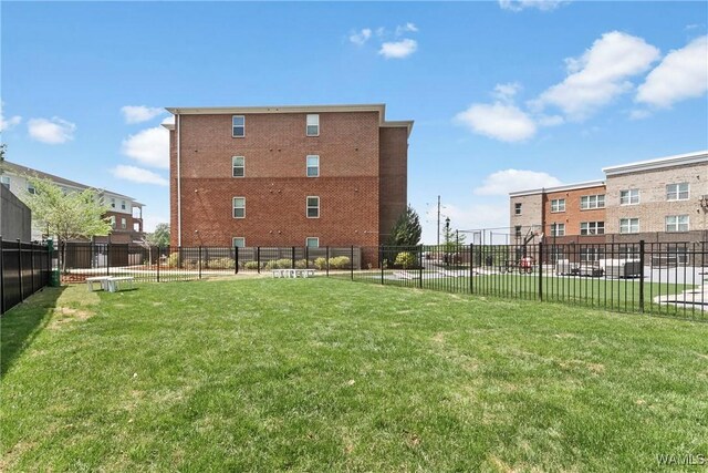 680 6th Ave NE Unit 3205, Tuscaloosa, AL 35404 - view of yard featuring fence