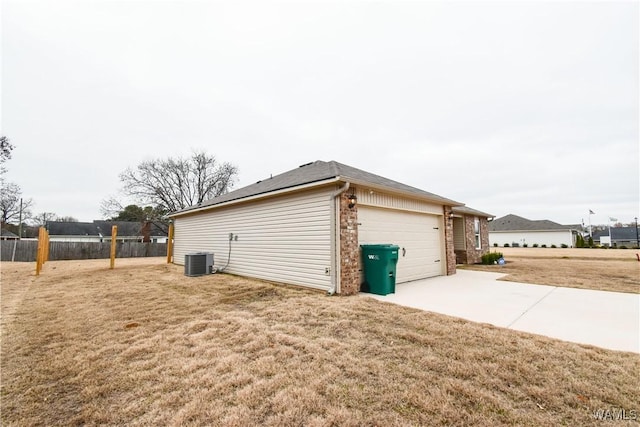 view of side of property with cooling unit