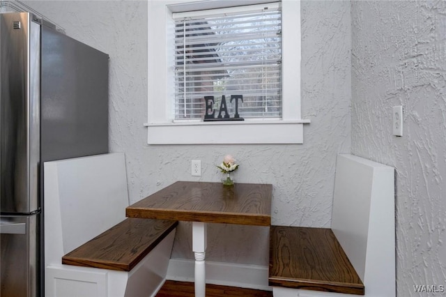11 Audubon Pl, Tuscaloosa, AL 35401 - unfurnished dining area featuring a textured wall