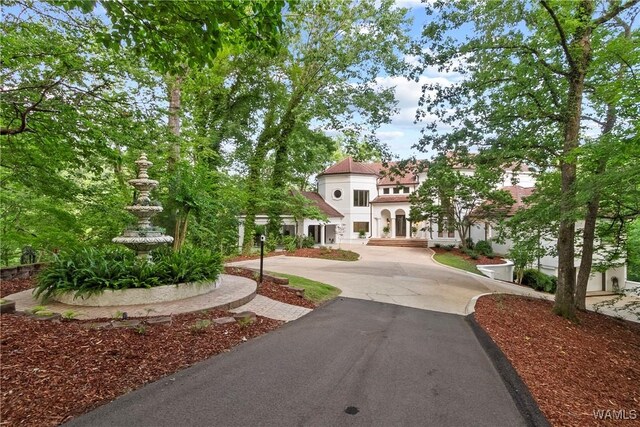 6821 Jade Pt, Tuscaloosa, AL 35406 - view of community featuring curved driveway