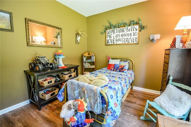 12464 Timberlane Rd, Ralph, AL 35480 - bedroom featuring wood finished floors and baseboards