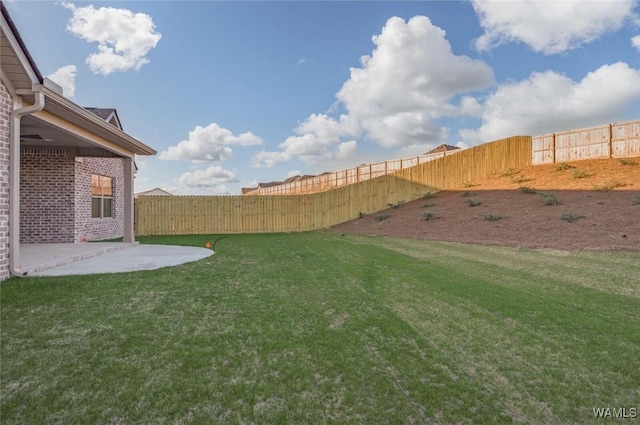 13713 Blackoak Dr, Northport, AL 35475 - view of yard with a fenced backyard and a patio