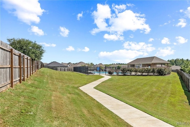 13901 Sullivan Blvd, Northport, AL 35475 - view of yard