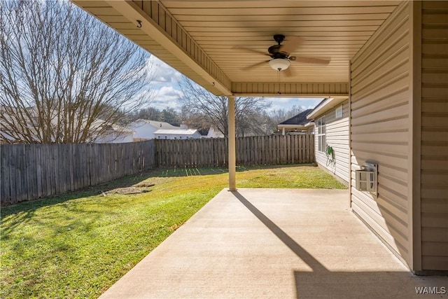 view of patio / terrace with ceiling fan