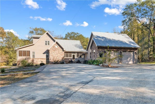 view of front of property featuring a garage