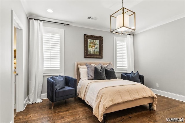 6020 Carleton Park Cir, Tuscaloosa, AL 35406 - bedroom featuring dark wood-type flooring, multiple windows, crown molding, and recessed lighting