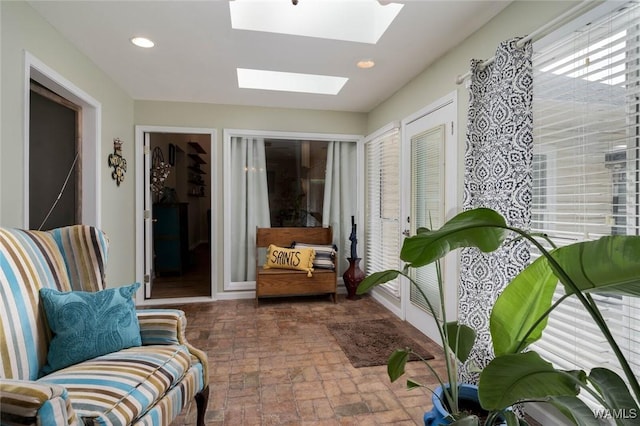 1606 Mallard Cir, Tuscaloosa, AL 35405 - sunroom / solarium featuring a skylight