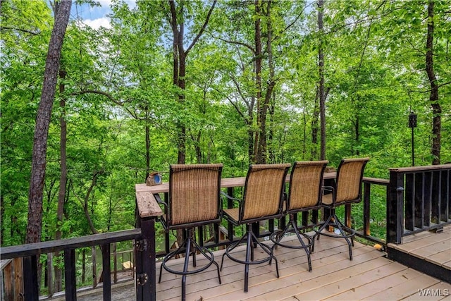 deck featuring outdoor dining space