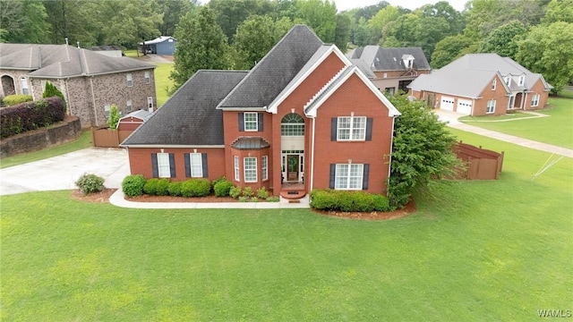 view of front of house featuring driveway