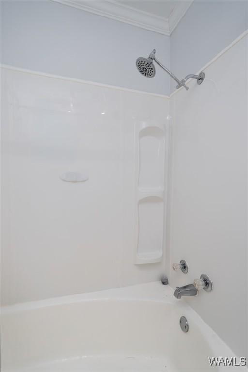 5324 Northwood Lake Dr W, Northport, AL 35473 - bathroom with ornamental molding and bathing tub / shower combination