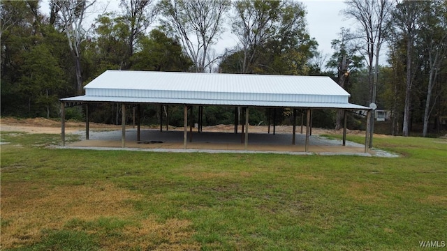 view of community featuring a yard