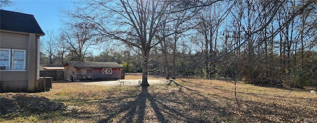 view of yard with central air condition unit