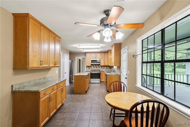 10884 W Manor Dr, Cottondale, AL 35453 - photo 12