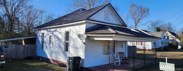 view of side of home