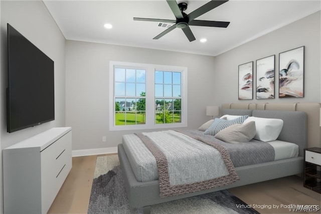 5930 Carleton Park Cir, Tuscaloosa, AL 35406 - bedroom featuring light wood-type flooring, recessed lighting, baseboards, visible vents, and a ceiling fan