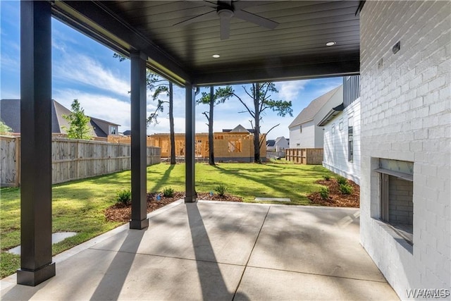 5930 Carleton Park Cir, Tuscaloosa, AL 35406 - view of patio with ceiling fan and fence