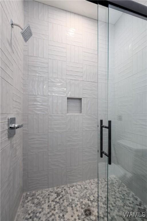 1300 Paul W Bryant Dr Unit 100, Tuscaloosa, AL 35401 - full bath with a shower stall