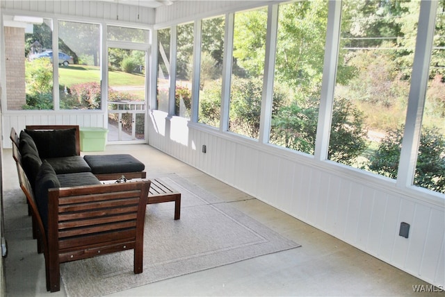 view of sunroom / solarium