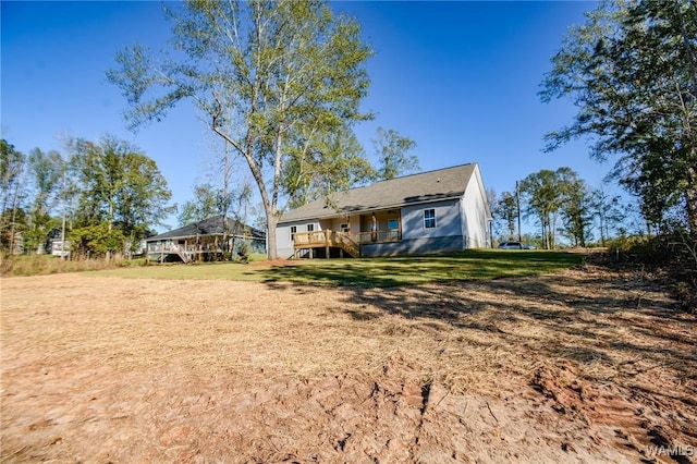 exterior space featuring a lawn