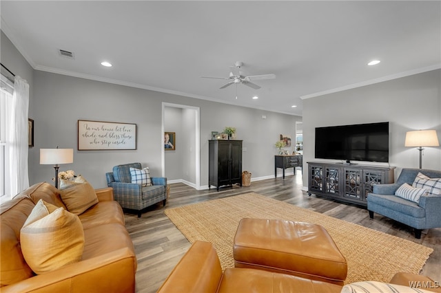 13930 Sullivan Blvd, Northport, AL 35475 - living room with ceiling fan, recessed lighting, and wood finished floors