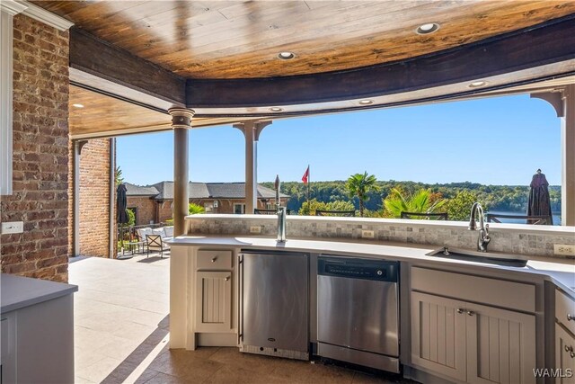 1231 Diamond Point Cir, Tuscaloosa, AL 35406 - view of patio / terrace with area for grilling and a sink