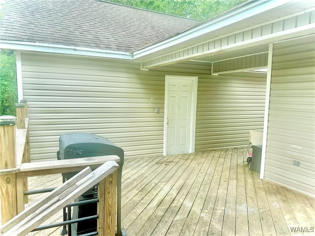 5211 Briarcliff Dr, Northport, AL 35473 - view of wooden deck