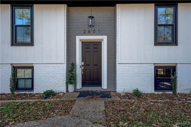 view of exterior entry